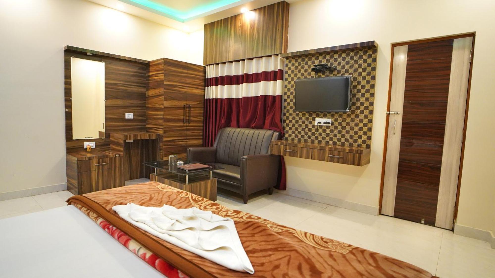 Marino Beach Resort ماندارموني المظهر الخارجي الصورة